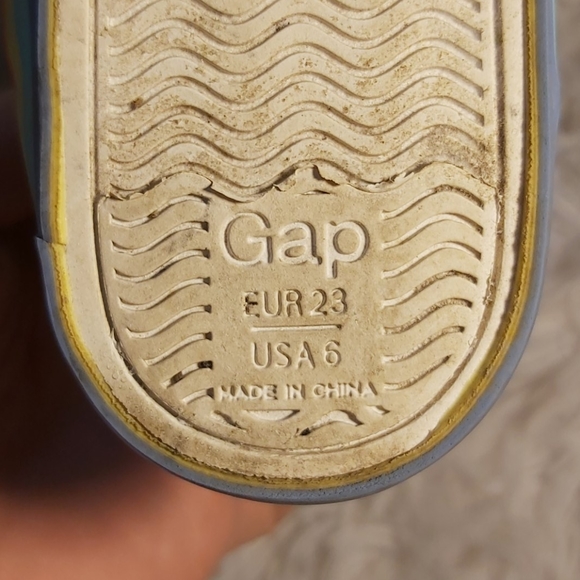 Gap Rainbow Kitty Shoes - Picture 2 of 4